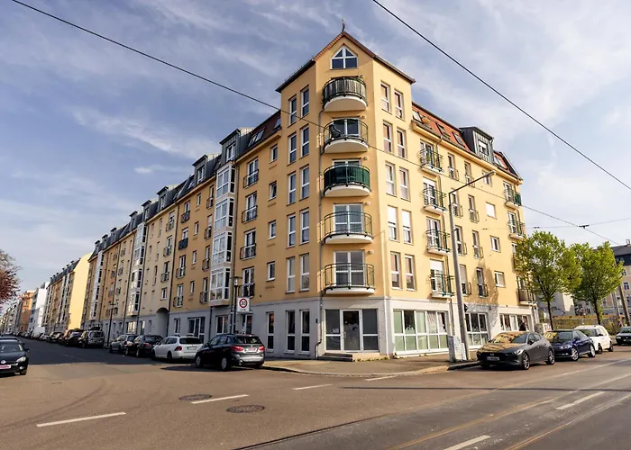 Daire Pineapple - Mitte Iii - Free Parking *