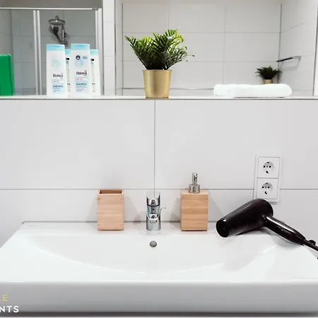 Pineapple - Mitte Iii - Free Parking 드레스덴